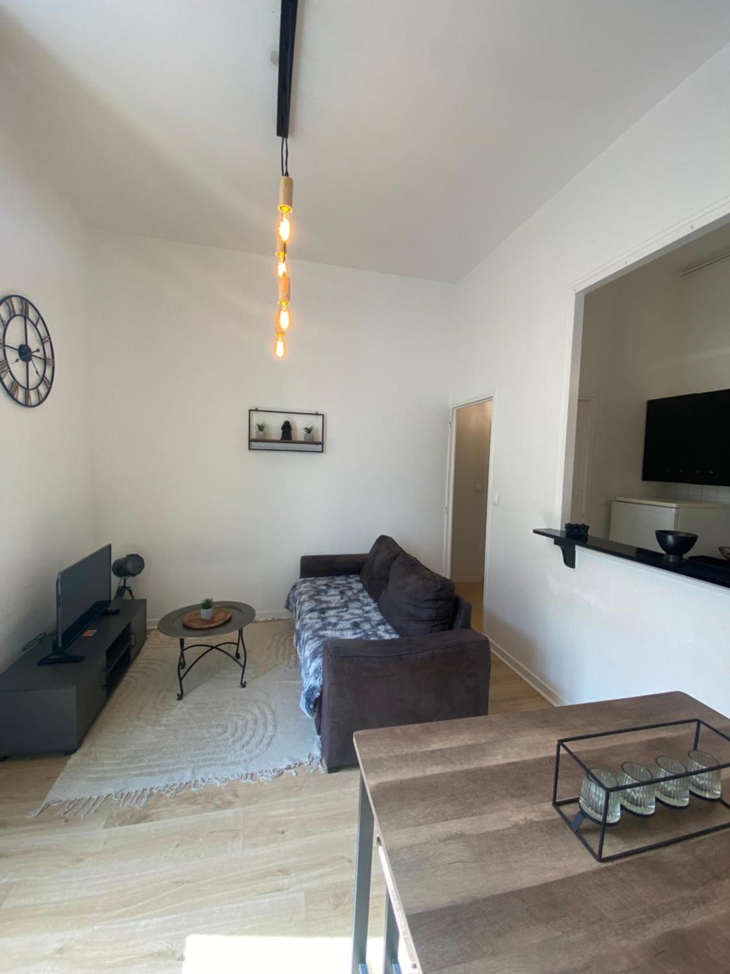 Charmant 2 Chambres - Centre Анже Екстериор снимка